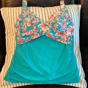 Lands End Tankini top size 12